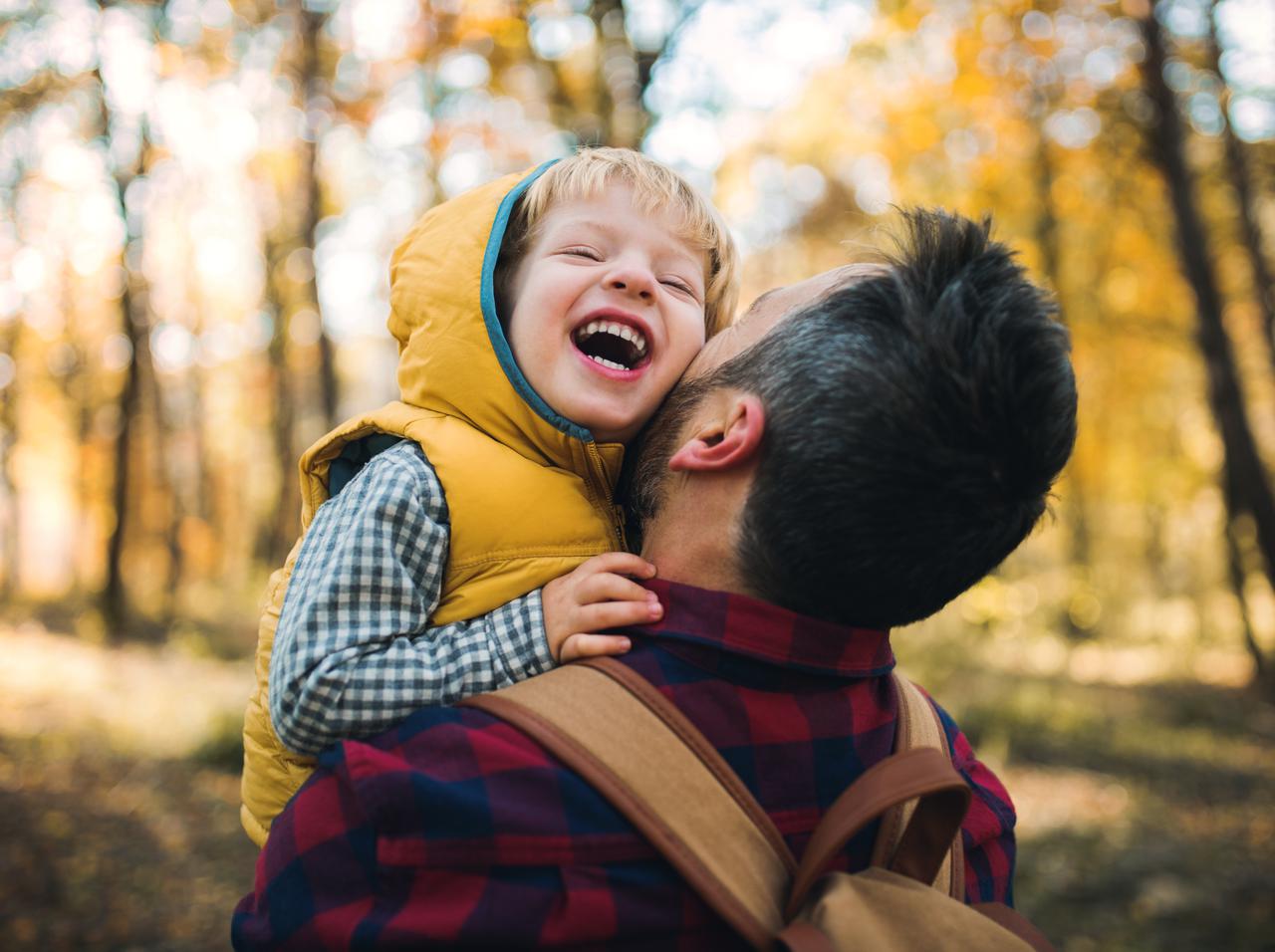 離婚した男性が元妻の誕生日を毎年お祝いするのはなぜ?「男子」の子育て名言に胸アツ