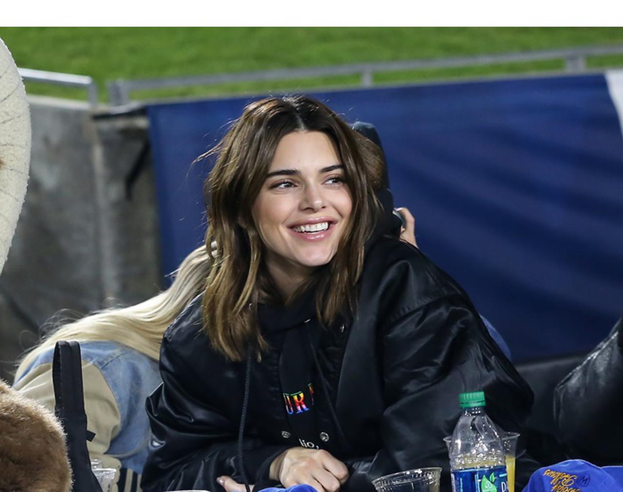 ジジ・ハディッド元カレ、ケンダル・ジェンナーとアメフト観戦