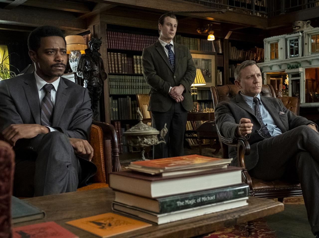 “謎解きの常識を超える”『ナイブズ・アウト/名探偵と刃の館の秘密』の日本公開日が決定