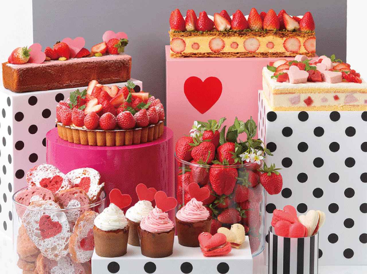 いちごたっぷりの豪華スイーツビュッフェをホテルで