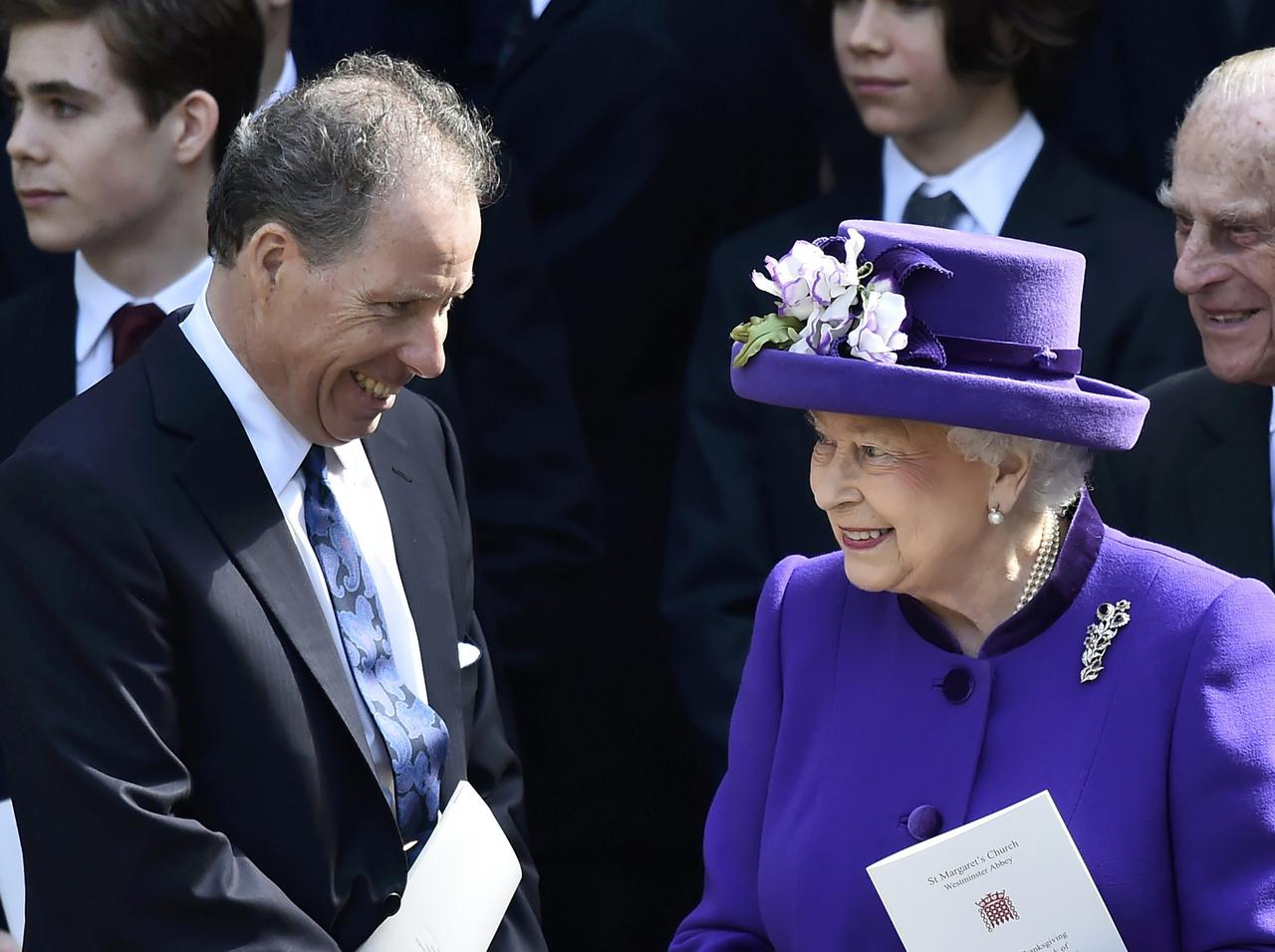 マーガレット王女の息子、宮殿から“帰る姿”が「普通の中年男性」すぎて報道陣に気づかれずスルーされる