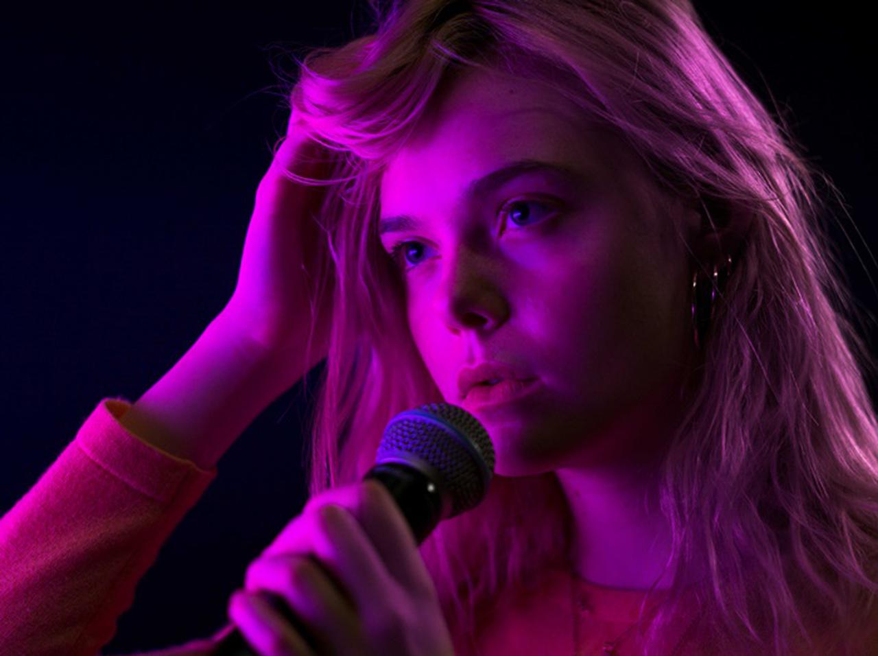 エル・ファニング初のMVが公開!映画『ティーンスピリット』で披露する魂の歌唱