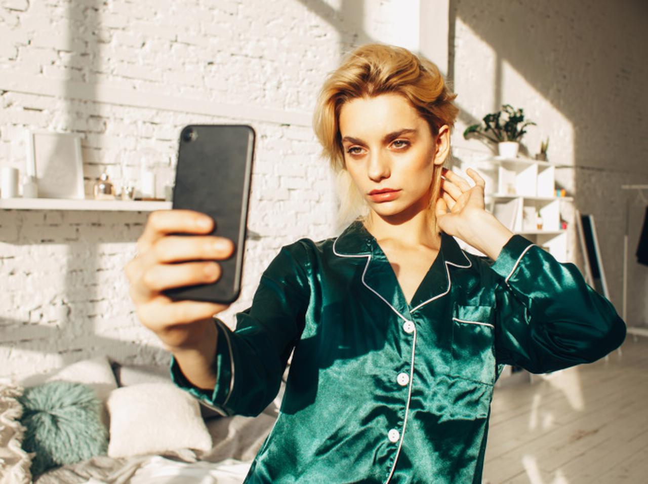 プロが欠かさない「写真映えするベースメイク」にマストなコスメ