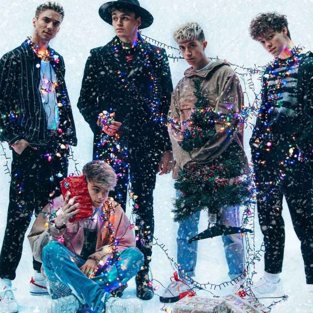 ホワイ・ドント・ウィーがこの時期にぴったりの新曲をリリース！クリスマス動画も到着