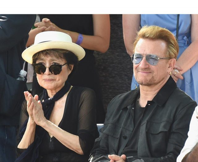 世界人権デー、U2ボノが称えた日本の女性活動家たち16名