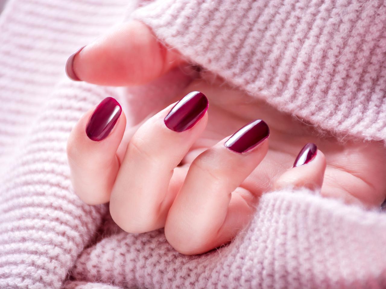色素沈着したマニキュアを「家庭にあるもの」で簡単に落とす方法