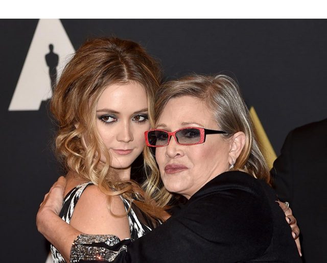 レイア姫娘『スター・ウォーズ』のプレミアの前に母との思い出に浸る