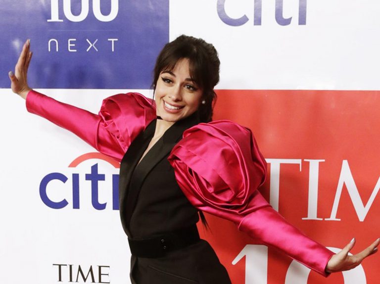 カミラ・カベロ、“ある人の顔”が頭をよぎって「セックス」について歌うのを断念