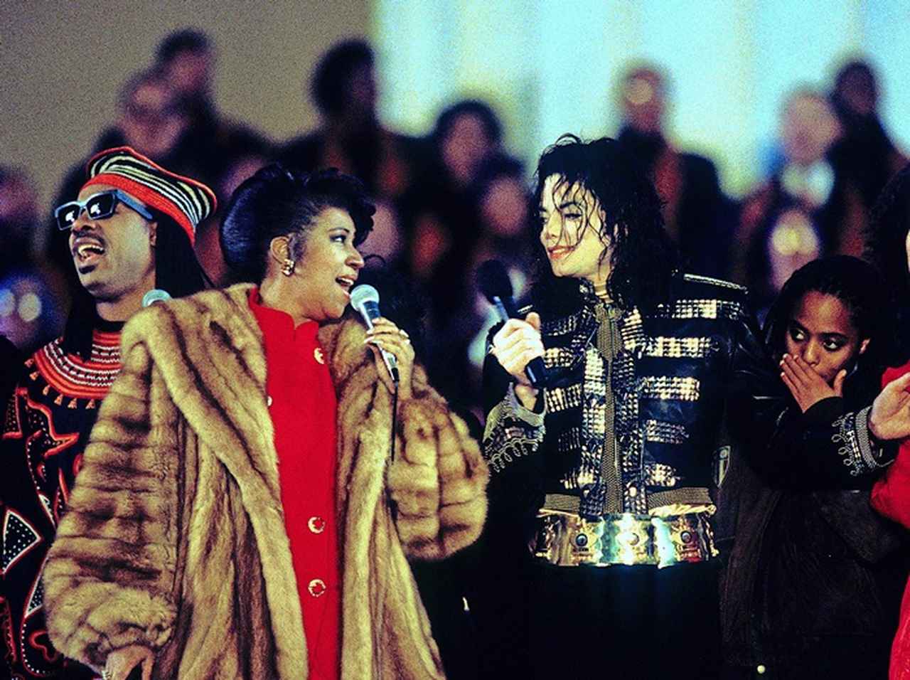 名曲「ウィー・アー・ザ・ワールド」の出演を「断った」あの大物俳優とは？