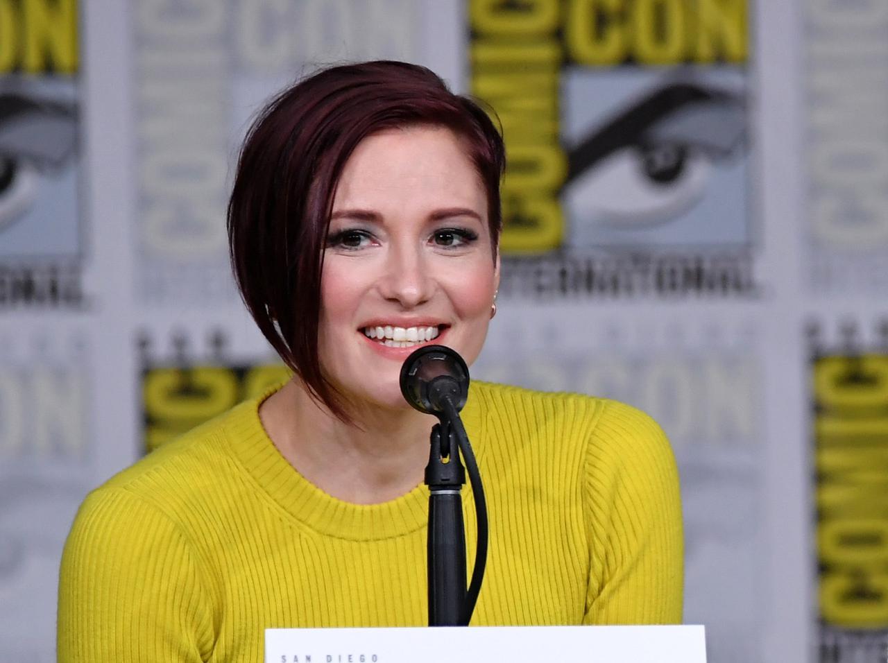 『スーパーガール』カイラー・リー、キャリアと育児の両立のストレスによる躁うつ病について語る