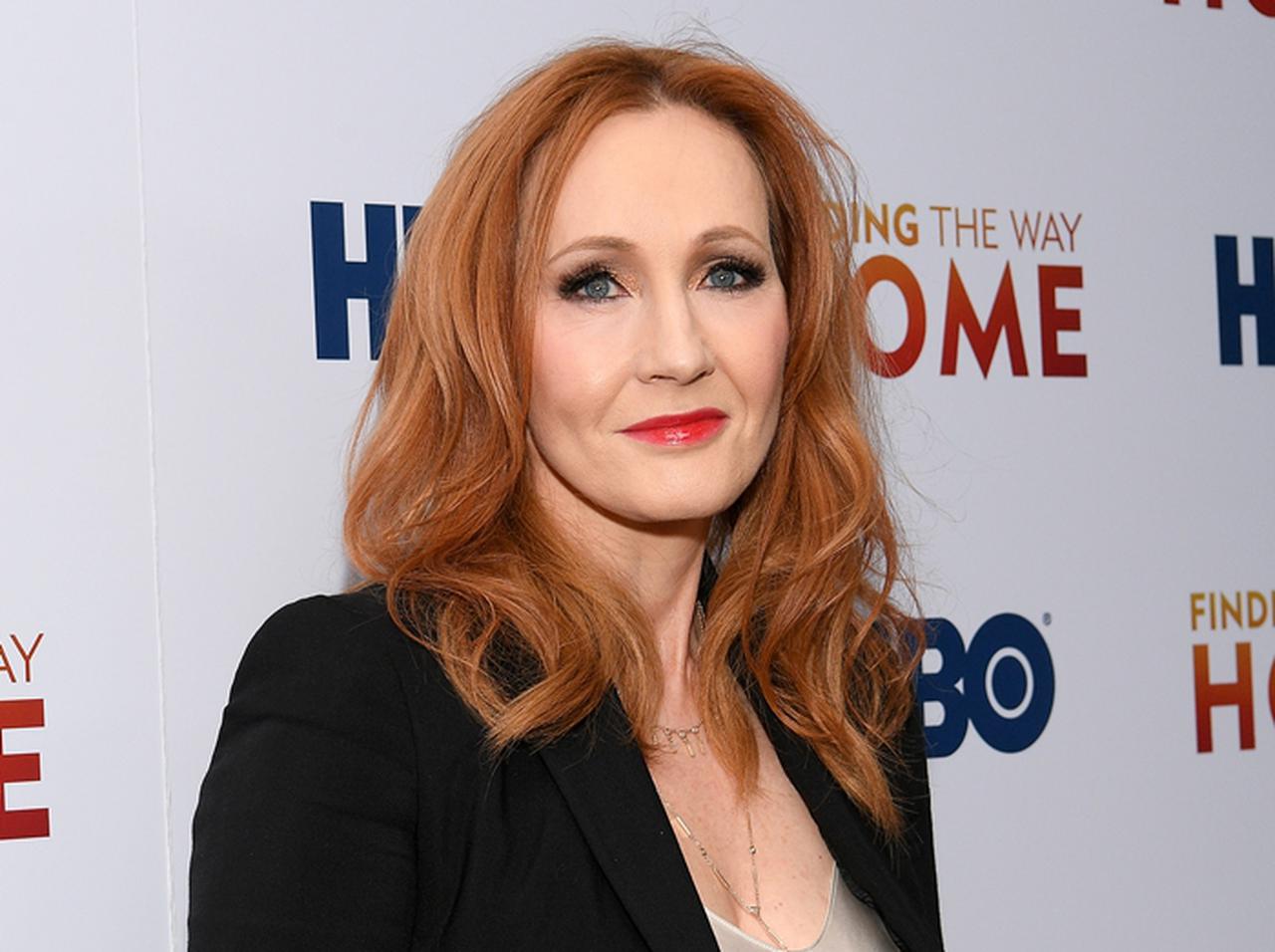 『ハリー・ポッター』J.K.ローリング、「一件のツイート」が大きな非難を浴びた背景