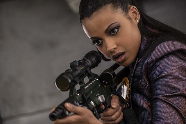 新『チャーリーズ・エンジェル』大抜擢のエラ・バリンズカ、アスリート顔負けのアクション