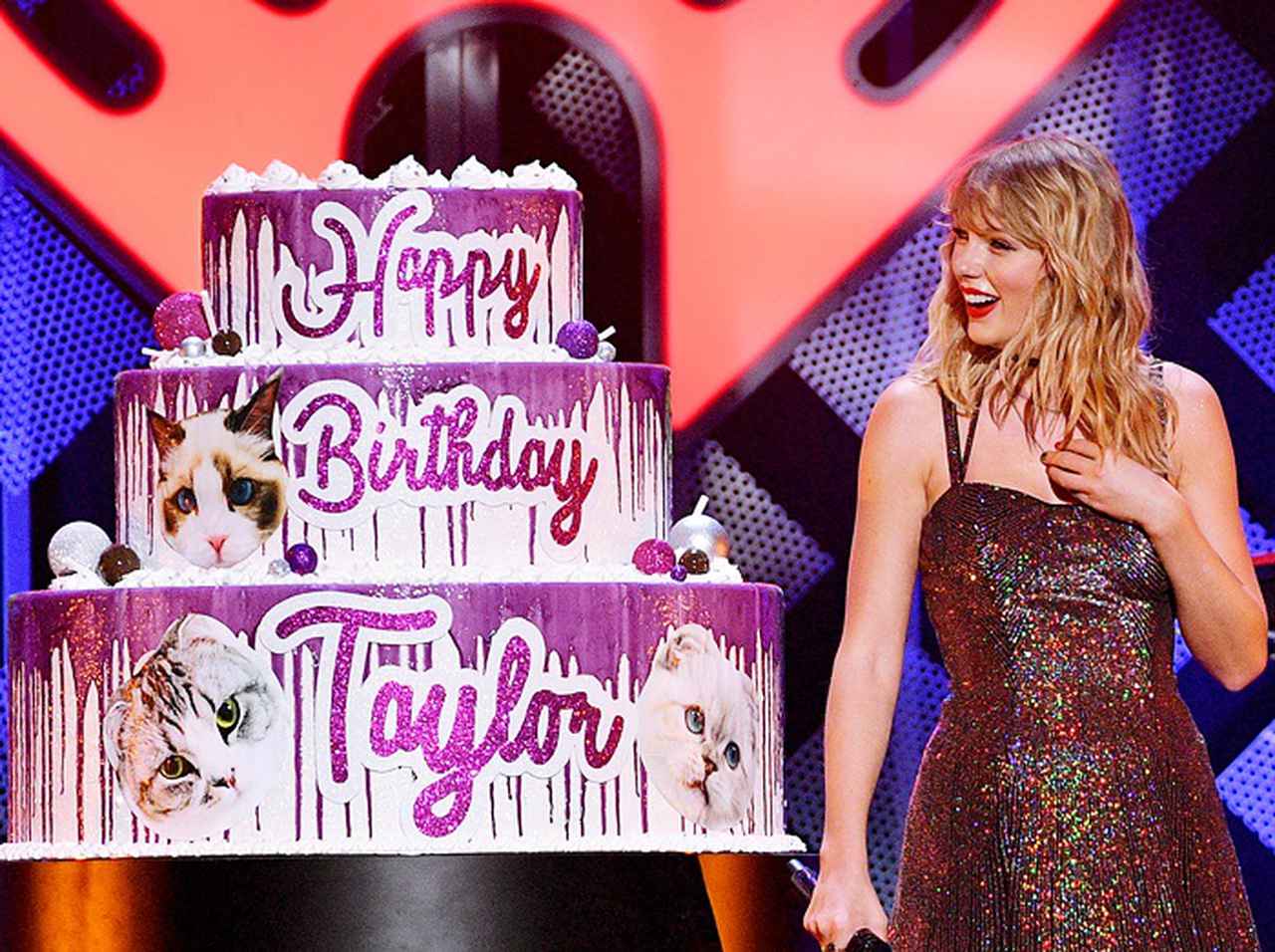 テイラー・スウィフト、誕生日会に豪華セレブが集結も「アノ人」だけ出席せず