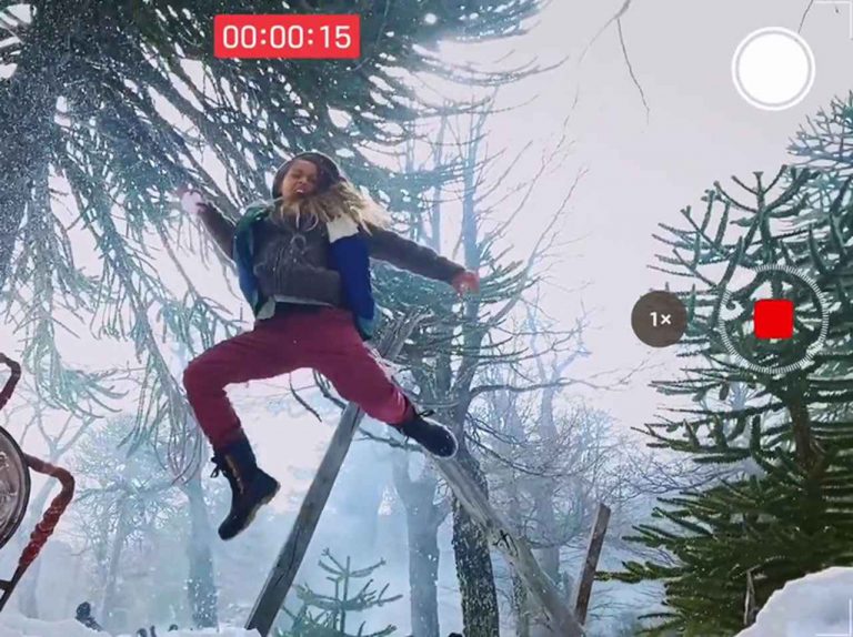 『ジョン・ウィック』のデヴィッド・リーチ監督がiPhone 11 Proだけで撮った雪合戦の動画がかっこよすぎ