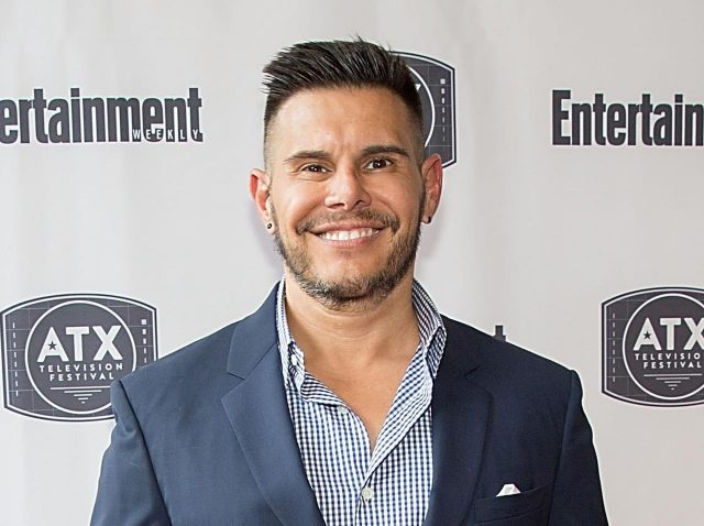 『アグリー・ベティ』脚本家が45歳で他界、ベティ役アメリカ・フェレーラが追悼