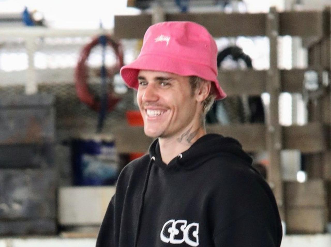 ジャスティン・ビーバー、今年の「バレンタインデーのプラン」にファンがザワつく