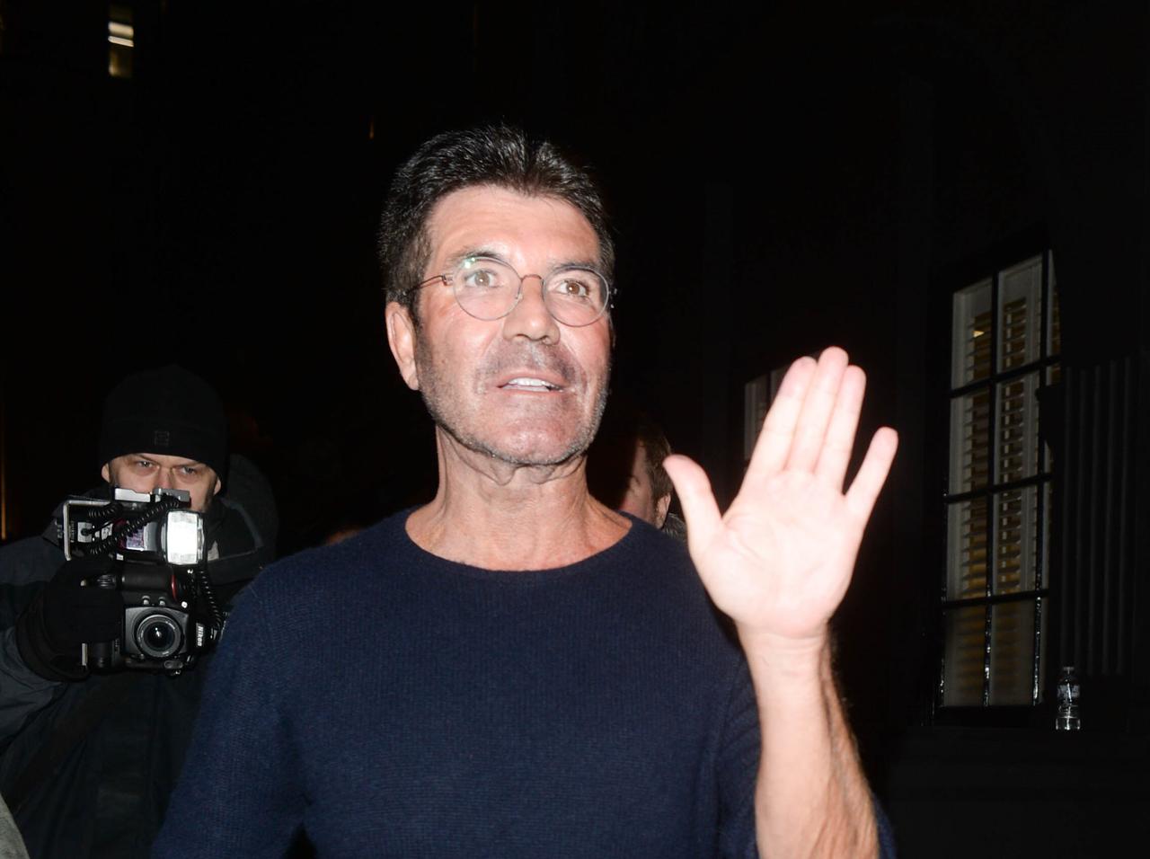 「アソコ」を使って絵を描く男性がオーディション参加、名物審査員が思わず途中退席