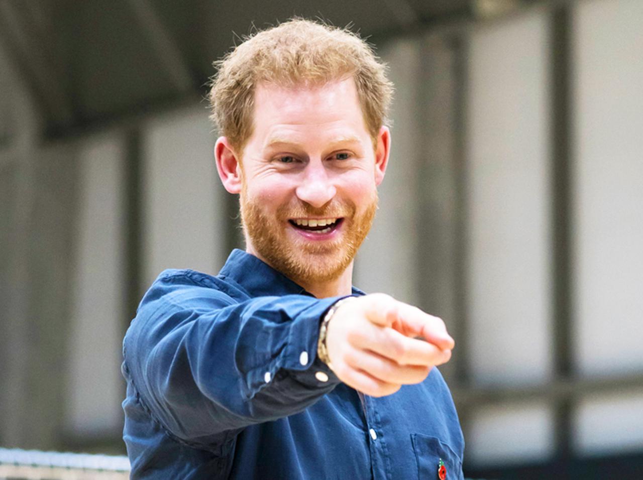 ヘンリー王子、「ラグビー」を理由にカナダで待機中の妻子とまだ合流せず