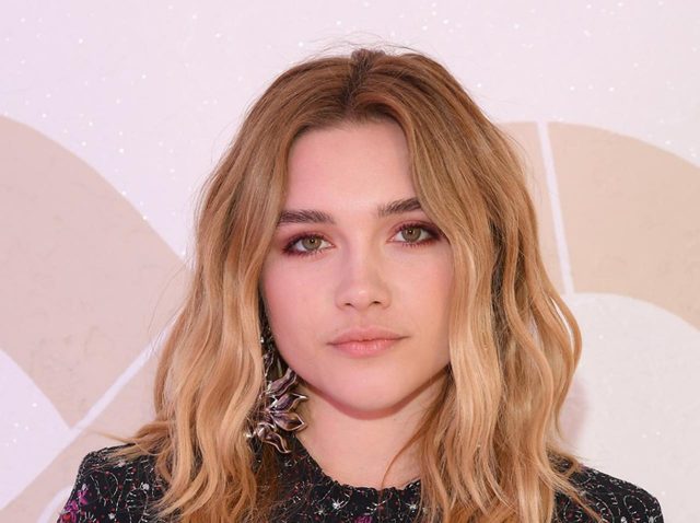 フローレンス・ピュー、ロダルテの黒ドレスで存在感『エデンの東』ロンドンプレミア