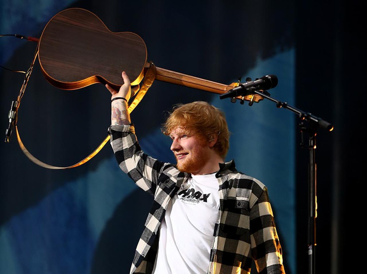 エド・シーランのそっくりさんがドッペルゲンガー並み