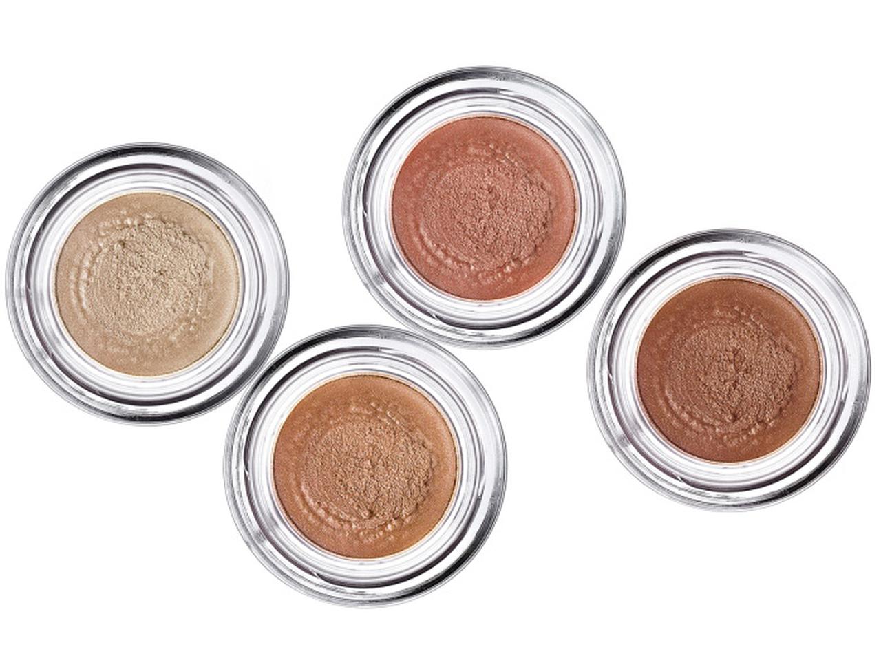 「クリームアイシャドウ」を使いこなす！仕上がりを長持ちさせるメイクテク