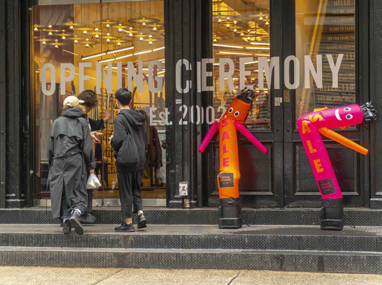 オープニングセレモニーが2020年で全店閉店へ、オンラインサイトは2月にクローズ