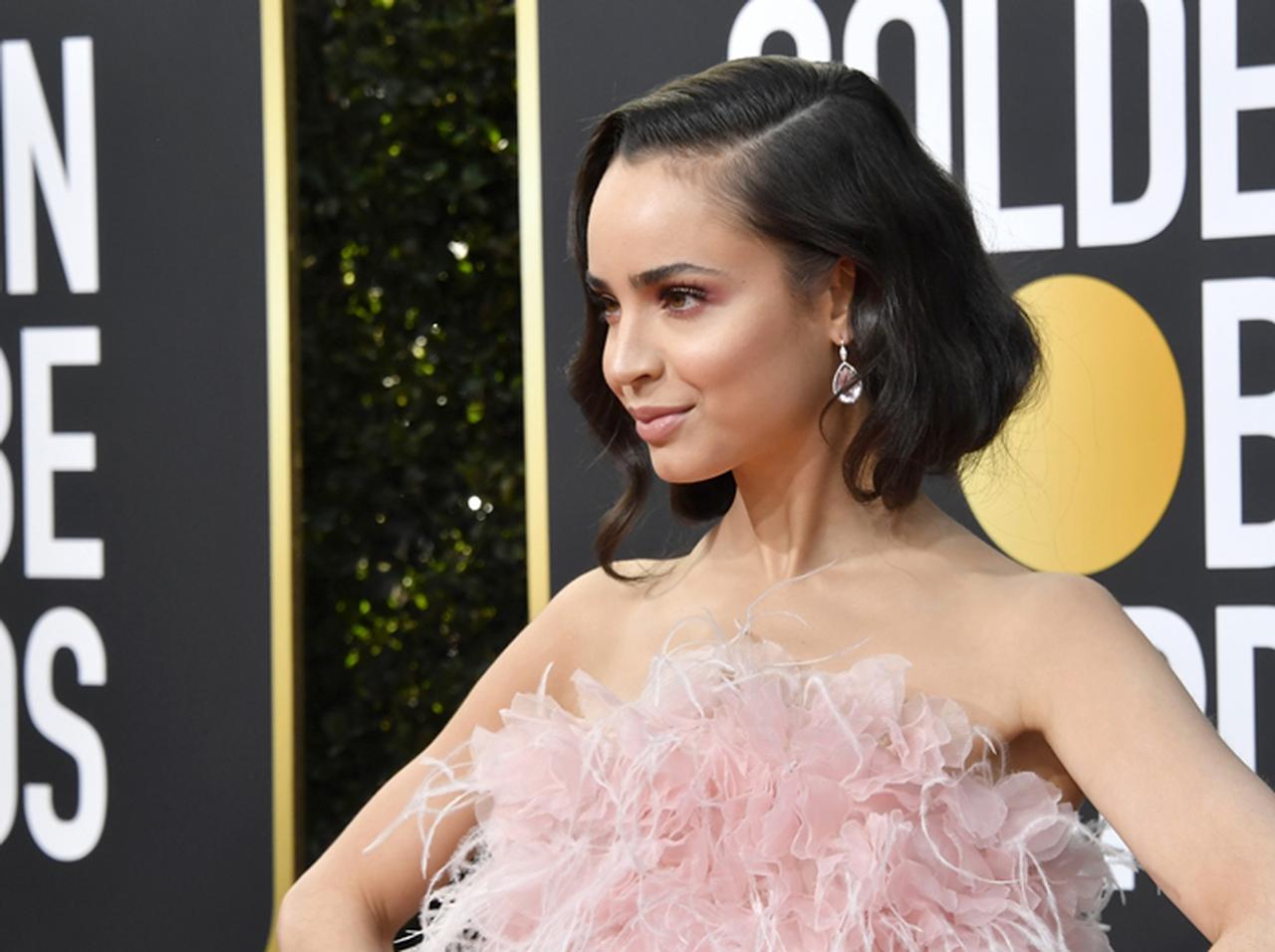 ソフィア・カーソン、憧れの歌姫からの「神対応」に文字通り倒れる