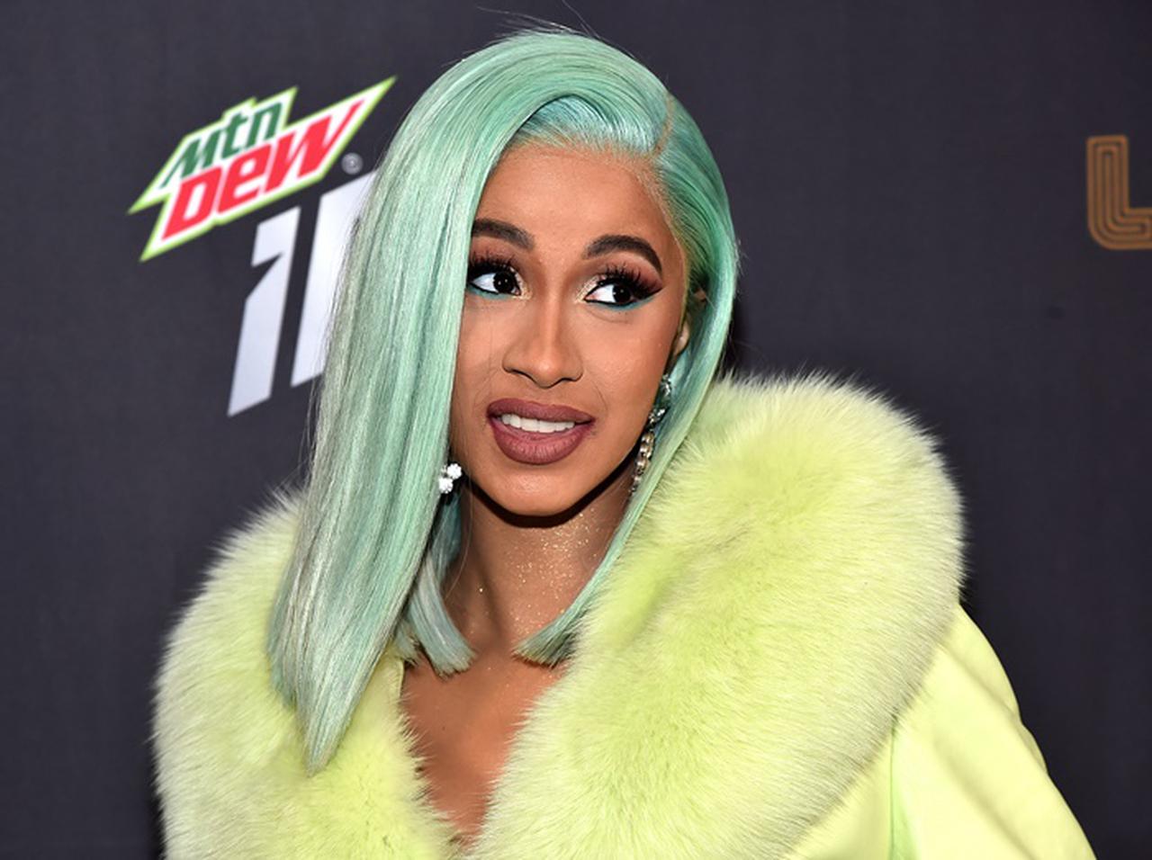 カーディ・B、ラッパーから「政治家」への華麗なる転身願望を明かす