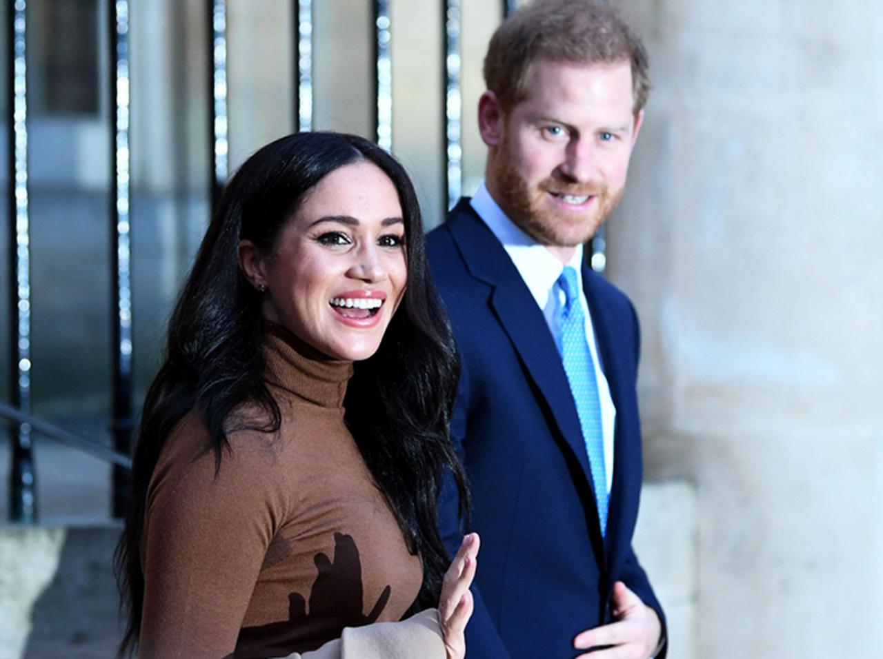 ヘンリー王子夫妻が「高位王族」の座を退くと発表、英・北米を行き来する生活に