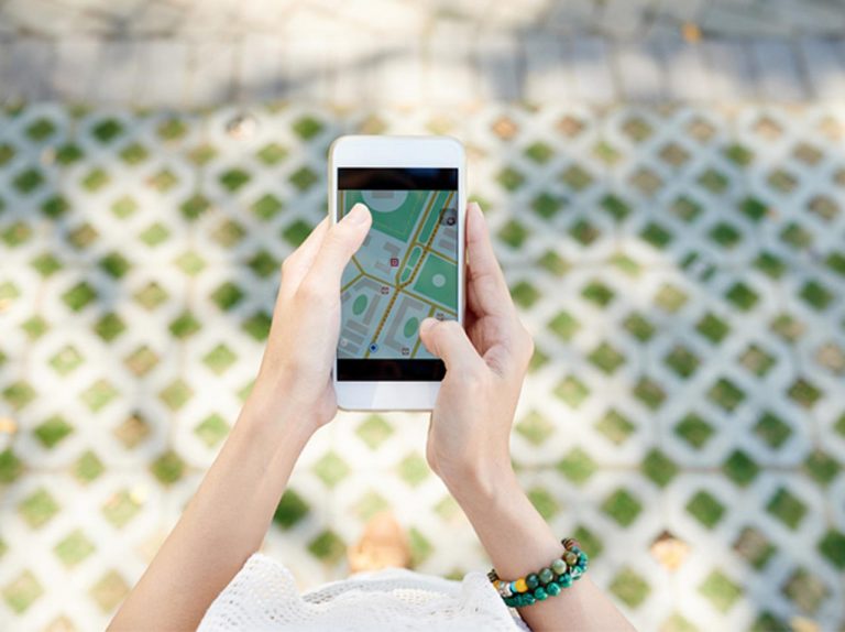 グーグルマップで「死んだおじいちゃんに会えた」、奇跡の動画に胸アツ