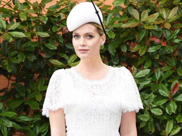 ダイアナ妃姪キティ・スペンサー、「実父より5歳年上」の富豪恋人と婚約報道