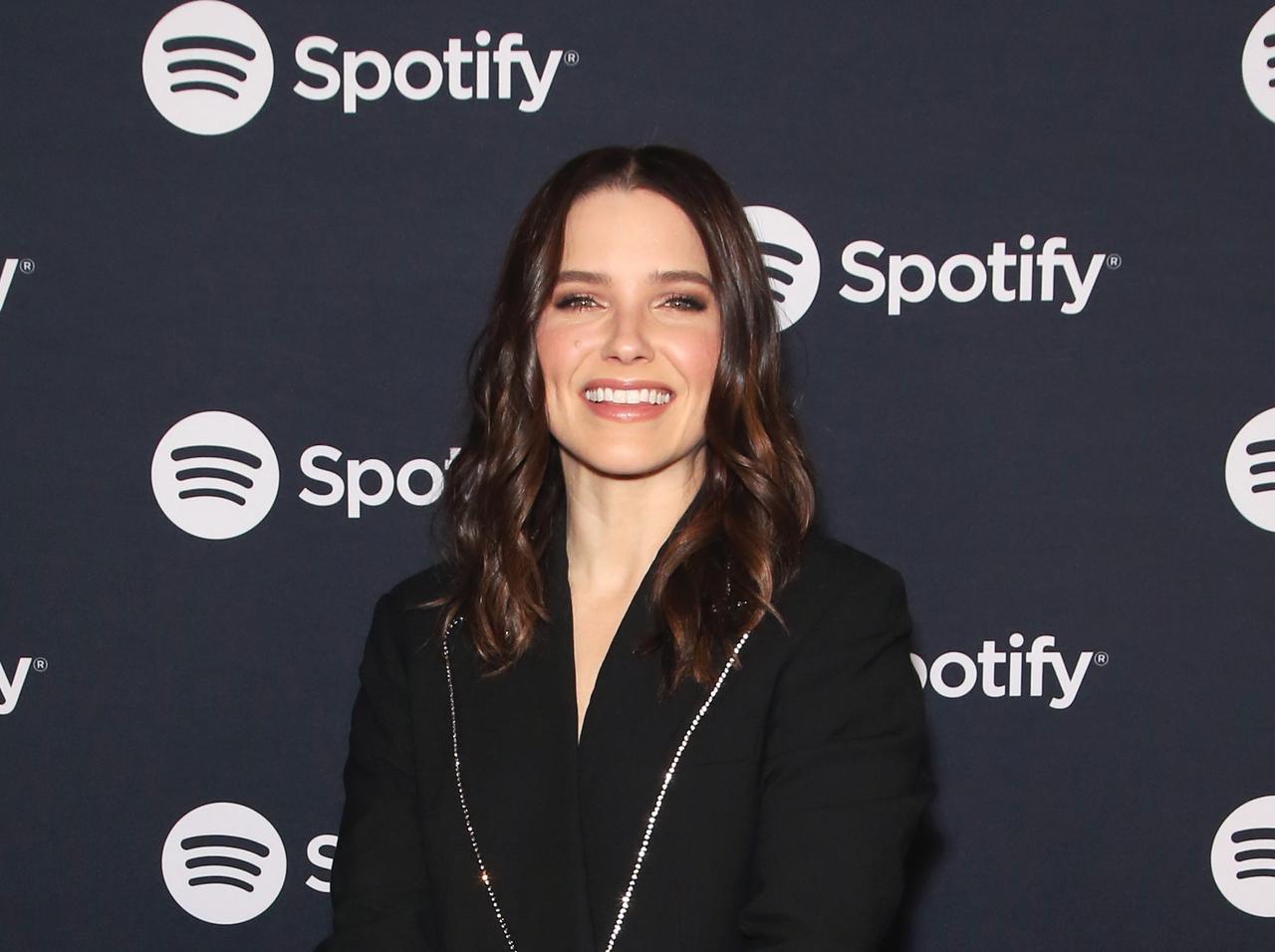 「下着姿の撮影」を何度も強要された米女優、『抵抗方法』の最終形態に拍手