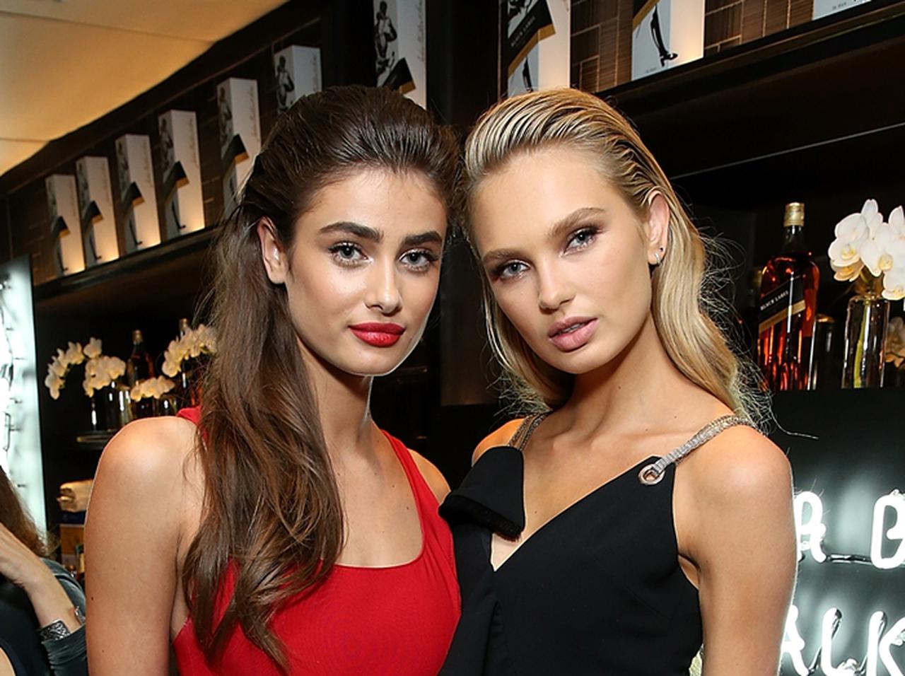 テイラー・ヒル、同僚モデルにいたずらする「人懐っこさ」に胸キュン