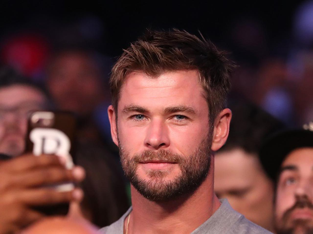 クリス・ヘムズワースが1億円を寄付、母国オーストラリア襲う大規模森林火災