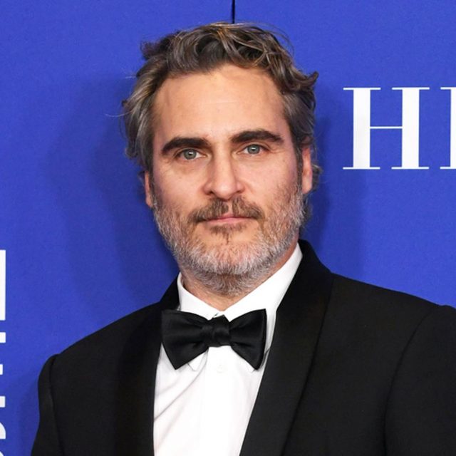ホアキン・フェニックスが逮捕、大御所俳優らと参加したデモで身柄拘束