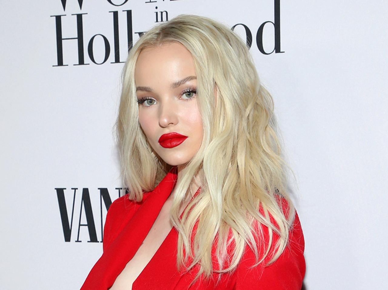 ダヴ・キャメロン、披露した『アラジン』の名曲「A Whole New World」の歌声にうっとり