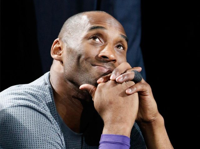 コービー・ブライアント追悼式、妻や盟友が涙の弔辞 ビヨンセらが熱唱