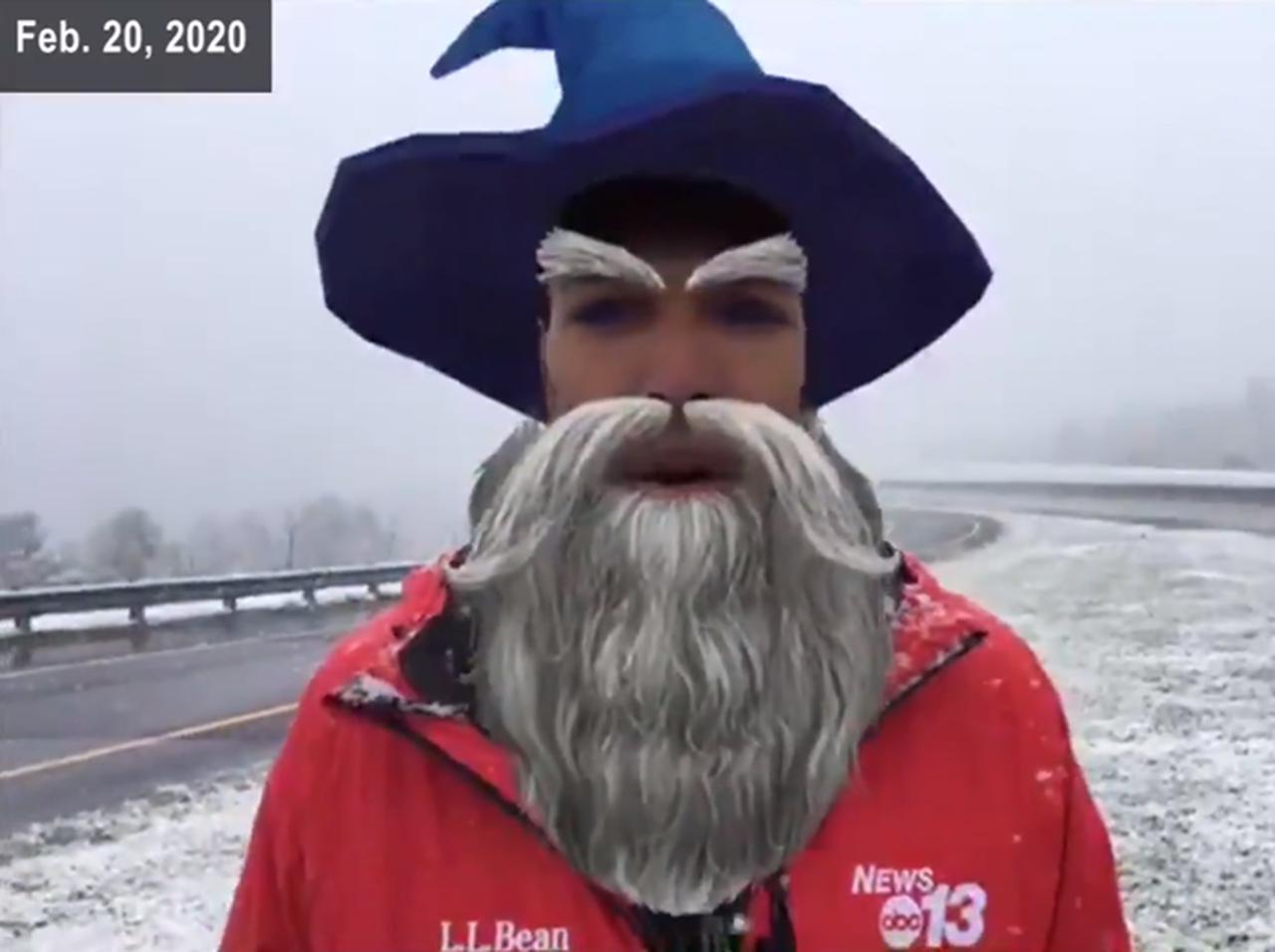 ニュース番組の中継で「フェイスフィルター」が作動、七変化するリポーターに爆笑