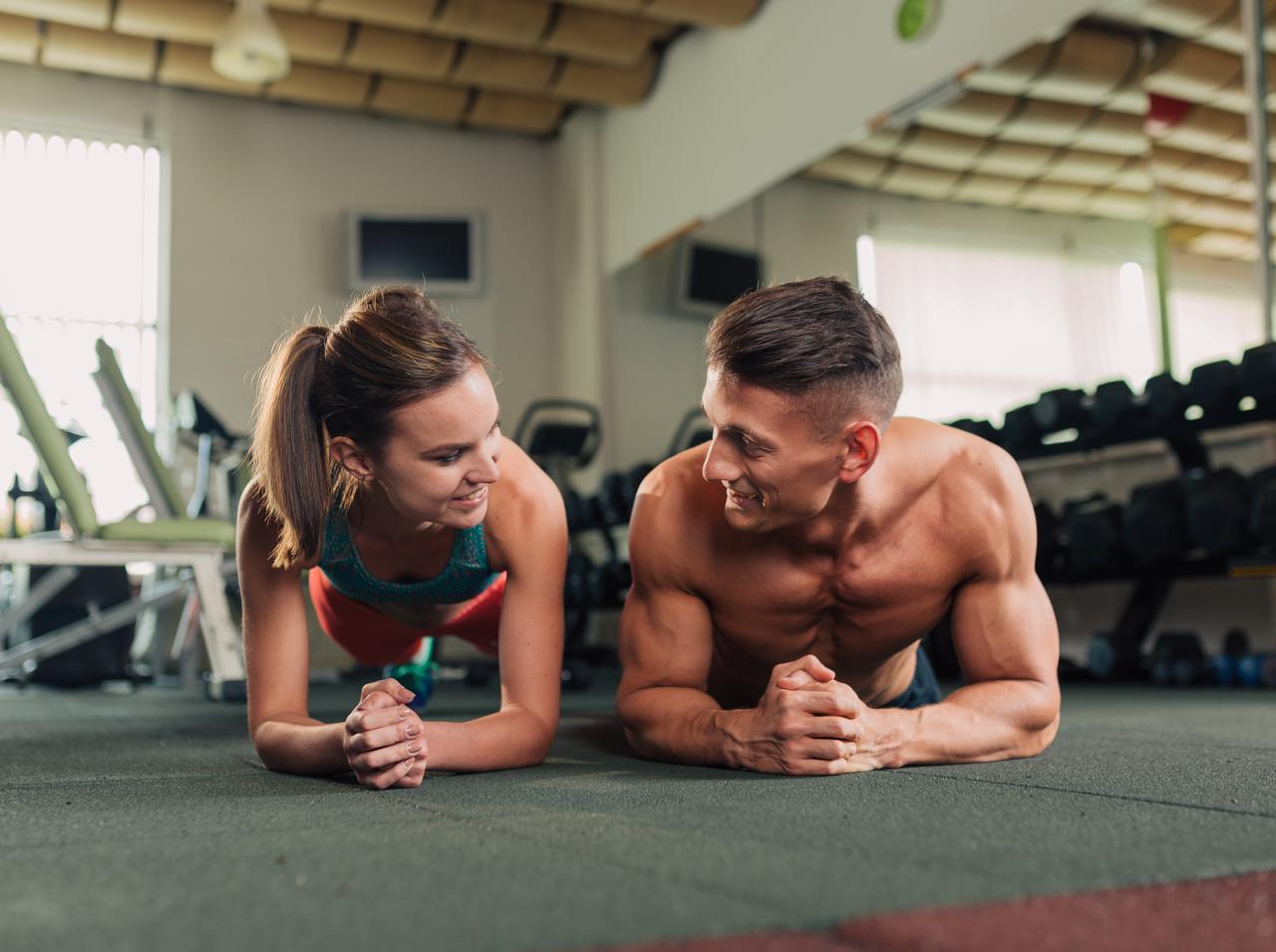 ダイエットに最適な「プランク」、63歳男性が『8時間』ぶっ続けてギネス記録に