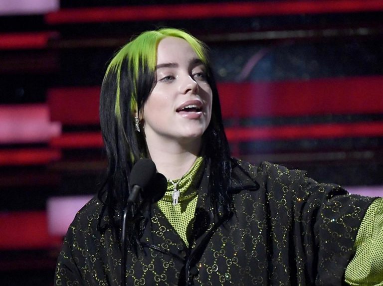 ビリー・アイリッシュ、ウンザリしている「自身のなりきり」を冗談交じりに非難