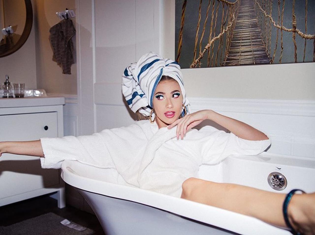 イケアで「バリ旅行」を再現、SNSに投稿して騙された人の多さに驚愕