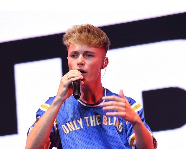 ハーヴィーの初来日公演が決定！5月に東京と大阪で行なわれる公演の詳細は？