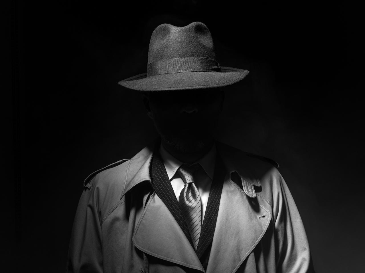 ミステリー映画で悪役を「見破る方法」、ヒントは『スマホの機種』!隠された“大人な事情”って?