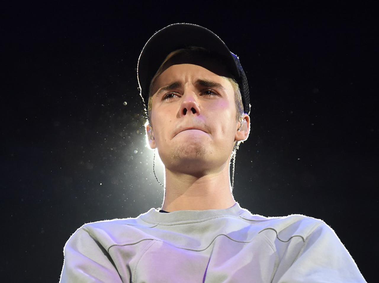 ジャスティン・ビーバー、“セレーナが理由?”と噂された「涙」の真相を語る