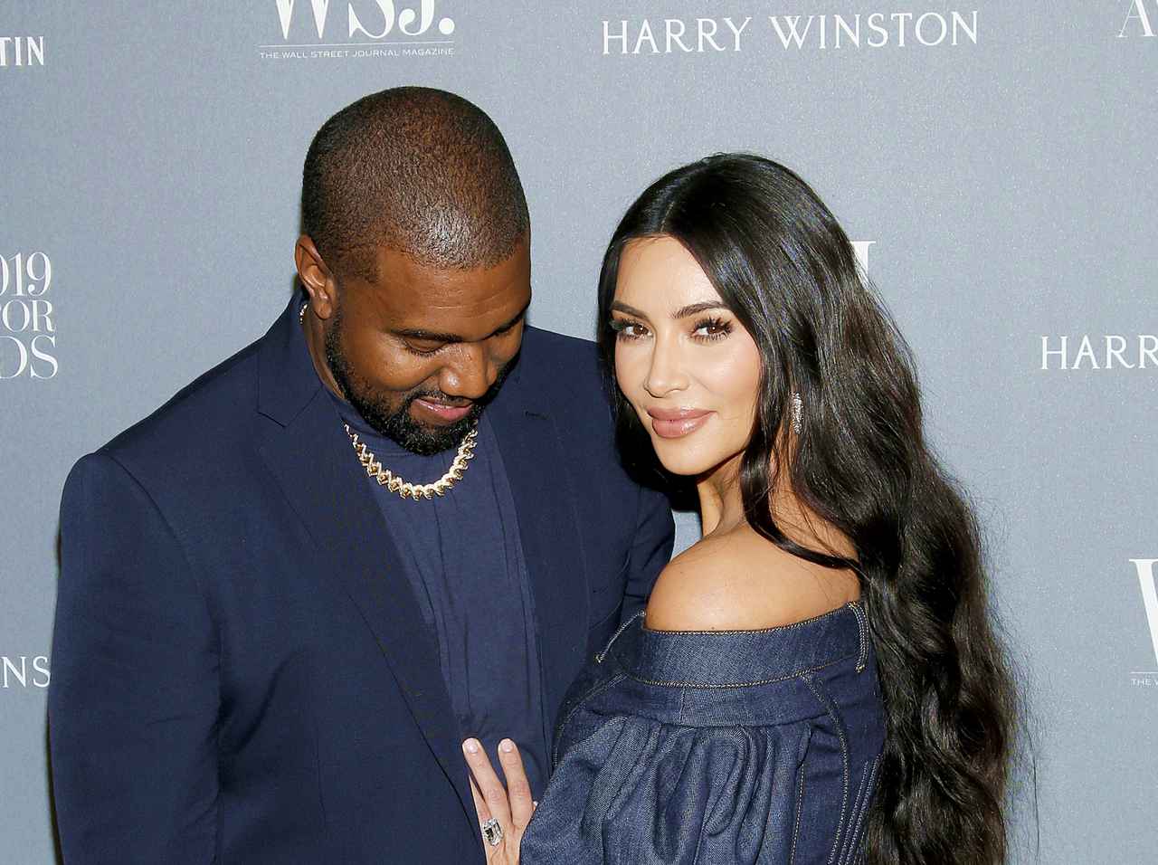 キム・カーダシアン&カニエ・ウェスト夫妻の66億円豪邸、「未来的な修道院」建築がカッコよすぎる