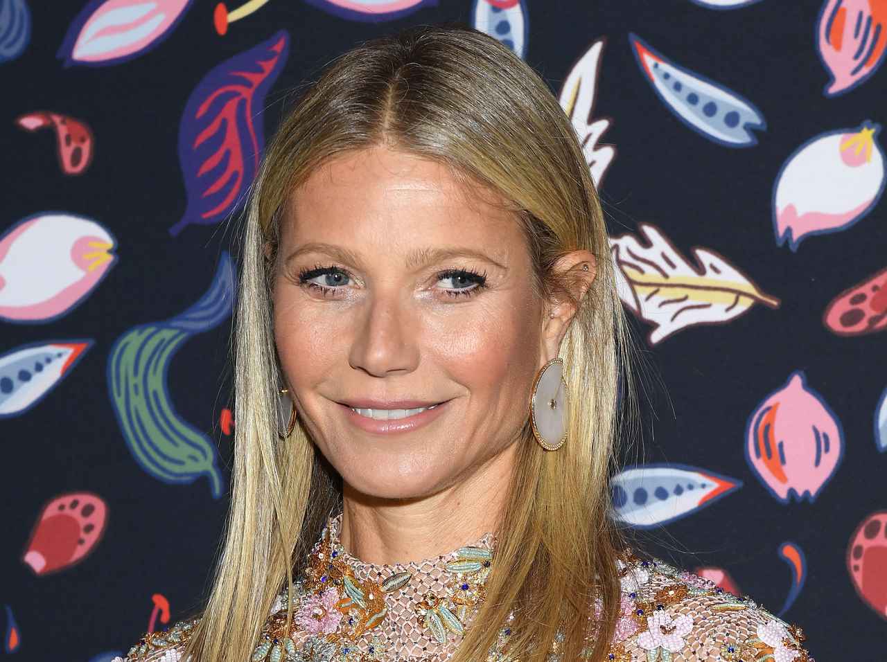 グウィネス・パルトロウ、「自由を悪用しないで」新型コロナのなか外出する人へ