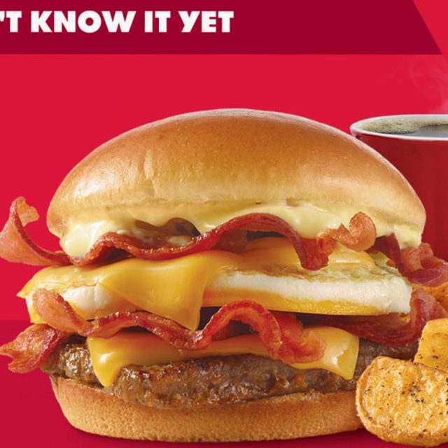 ウェンディーズが朝メニュー発売、マクドナルドの朝マックをディスりまくる
