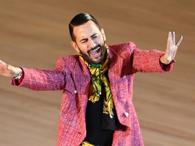 マーク・ジェイコブスの「在宅勤務中ファッション」が期待を裏切らない