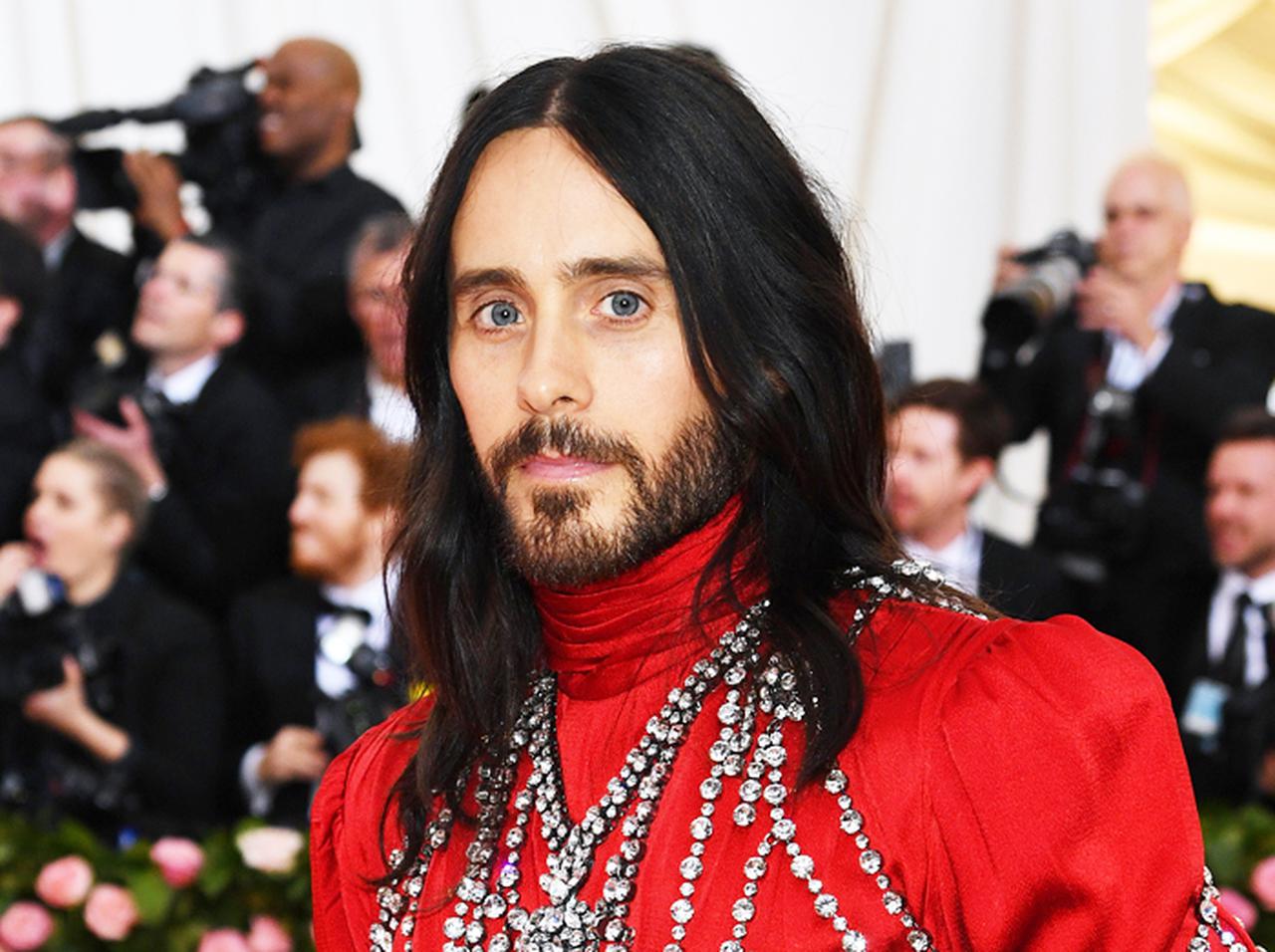 ジャレッド・レト、新型コロナによるパニックを「昨日まで知らなかった」理由が皮肉