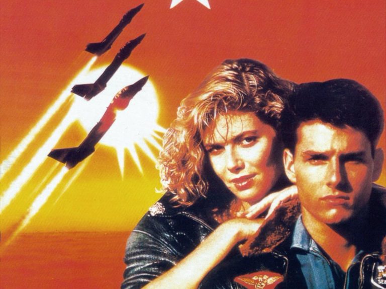 『トップガン』はなぜ海軍なのに飛行機の映画?素朴な疑問を解説